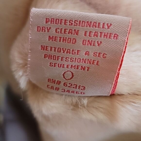 UGG Vintage Pink Leather Poncho with pockets! - Picture 11 of 11
